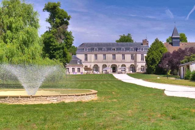 Château de Condé-Sainte-Libiaire